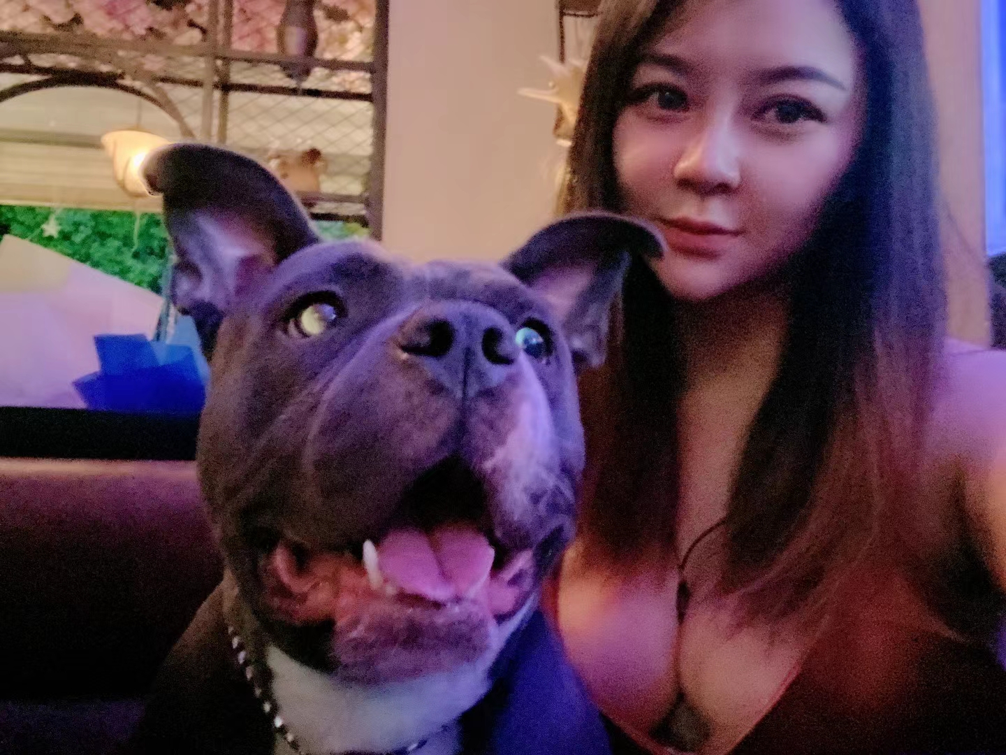 同德广场大奶少妇